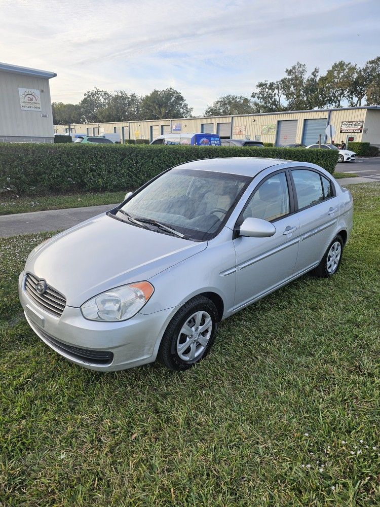 2009 Hyundai Accent