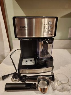https://offerup.com/redirect/?o=TXIuQ29mZmVl Espresso Machine