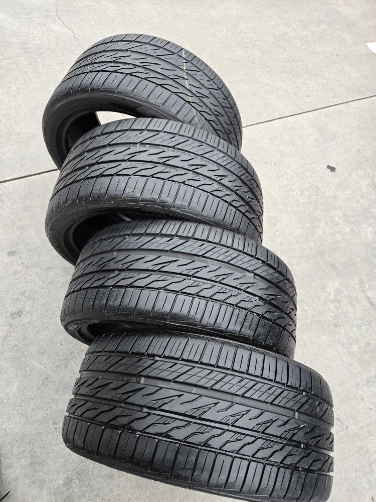 4. PCS OF TIRES. NITTO MOTIVO. SIZE 255/35/19. & 275/35/19