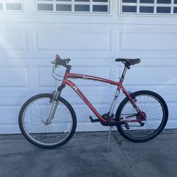 Specialized Hardrock Sport Mountain Bike – 26”