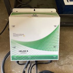 Titan Helios 8 Power Box