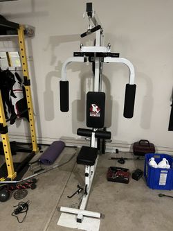 Deltech Row/Lat Machine/Pec w/attachments