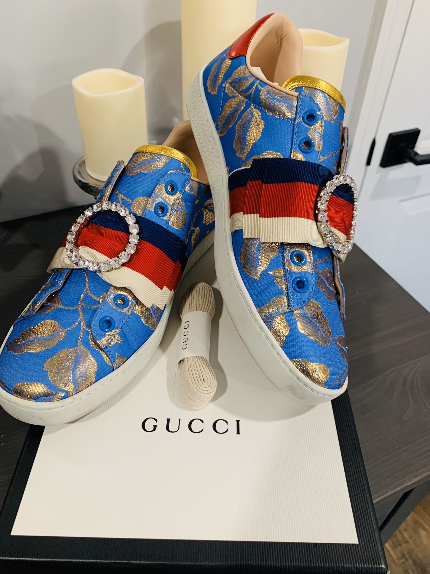 Gucci Ace Sylvie Bow Slip on Speakers Size 39 (8-9)