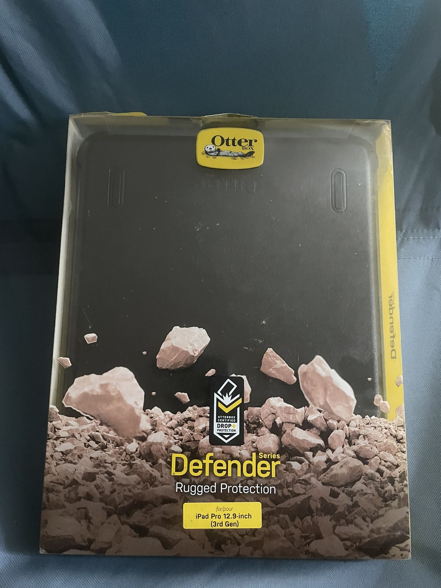 Brand New iPad Pro 3rd Generation Otter Box