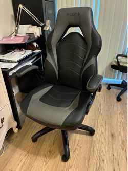 Office Chair leather condition good