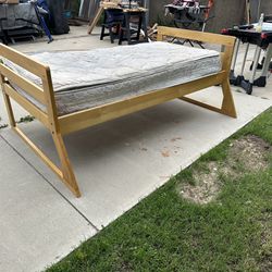 Free twin bed and Mattress 