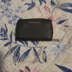 Small Michael Kors Wallet