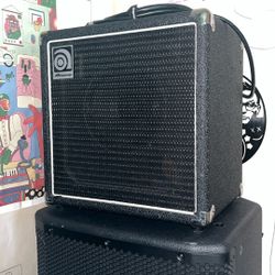 Bass Amp (Ampeg)