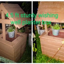 Large Wishing Well Planter/ Yard Decor