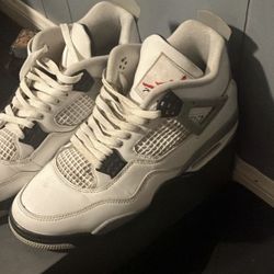 Jordan 4 White Cement