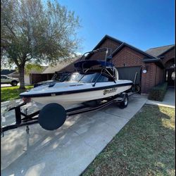  1998 Malibu Boat