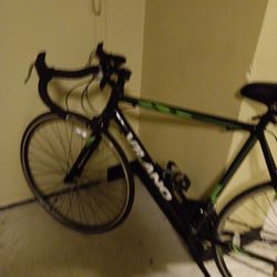 Vilano Bike