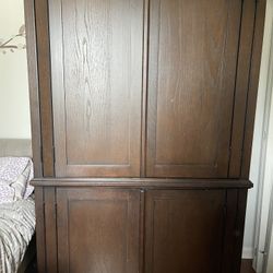 Armoire