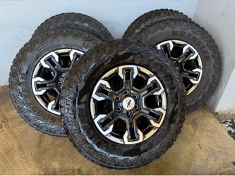 2023 Silverado zr2 wheels rims and tires set of 5