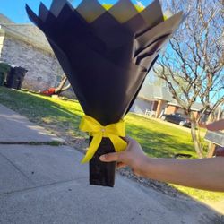 Ramo De Liston Muy Bonito Para Cualquier Ocasión Mándeme Mensaje Si Tiene Preguntas Aga Su Pedido Ahora 