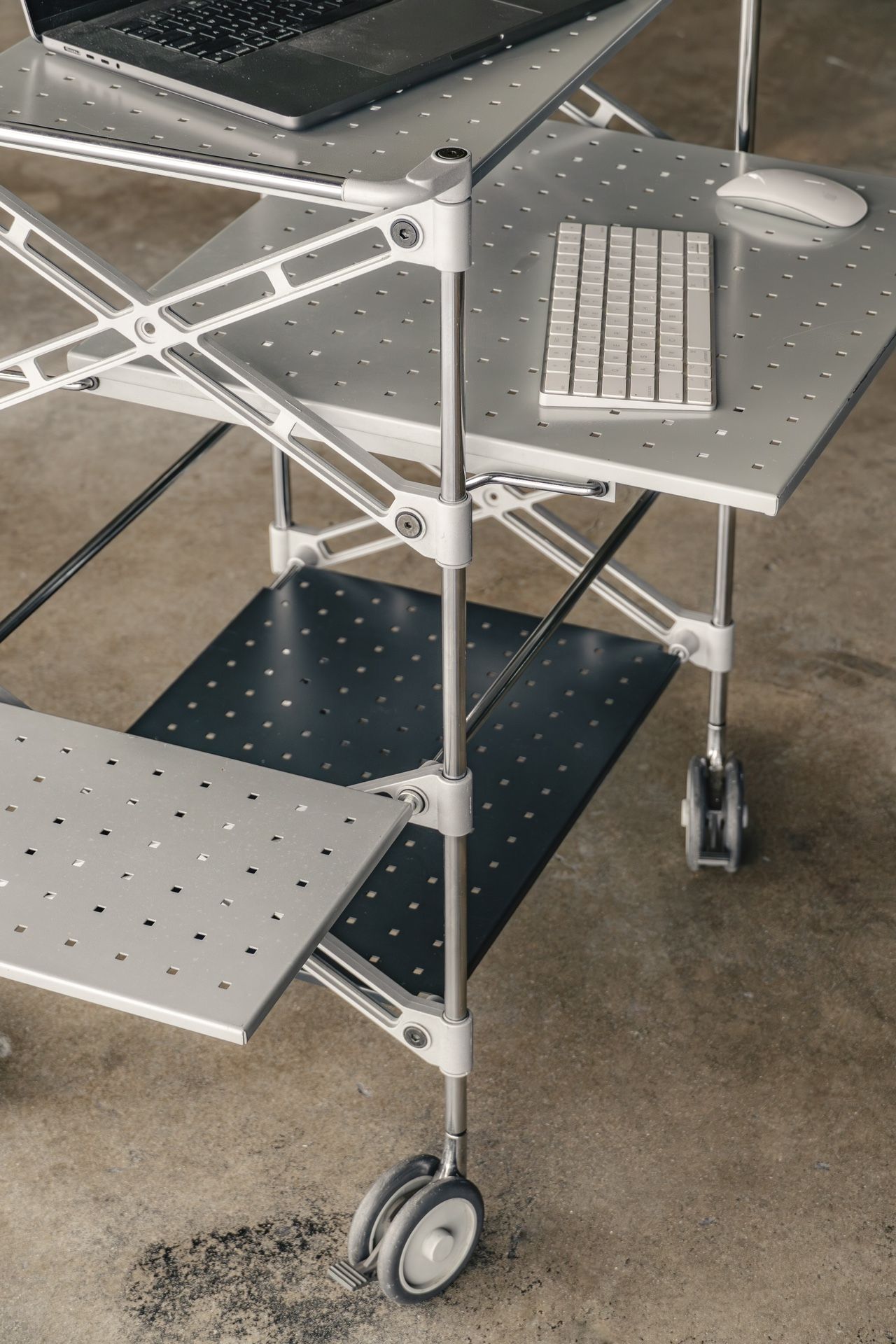 RARE* Kartell OXO Utility Trolley, 90s for Sale in Montebello, CA