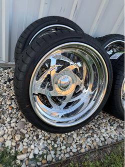 NEW 20x11 polished wheels wrapped in atturo tires 305/30r20