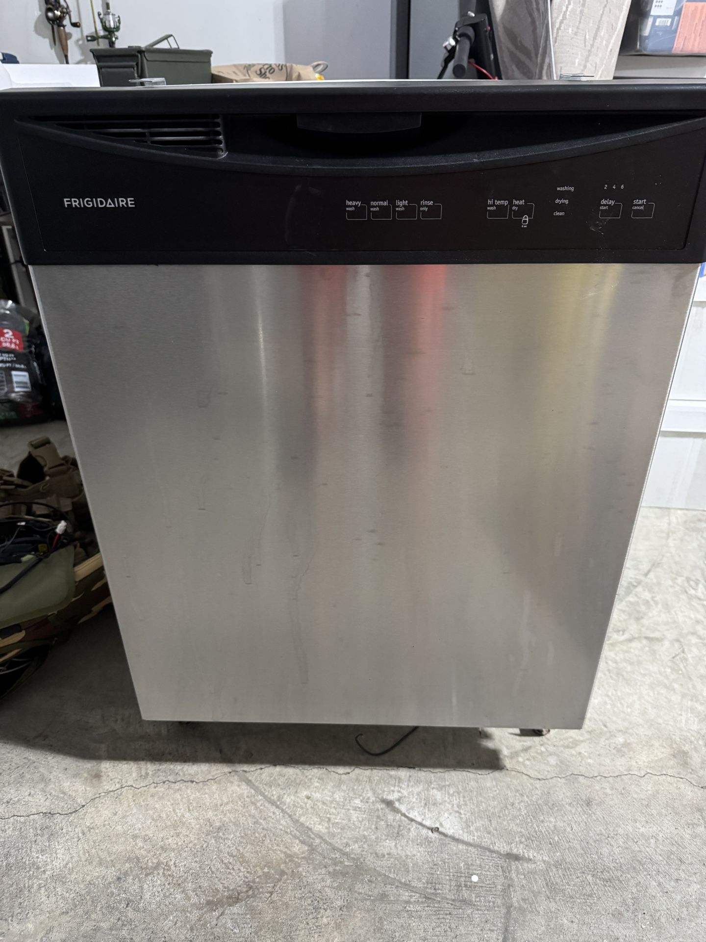 Frigidaire Dish Washer - used