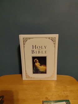 This book is the Holman KJV Family Bible (Cornerstone Edition).