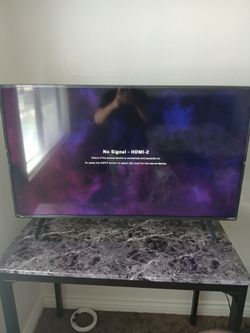 42" VIZIO TV LIKE NEW