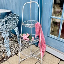 CUTE CHIPPY 3 BASKET STAND 