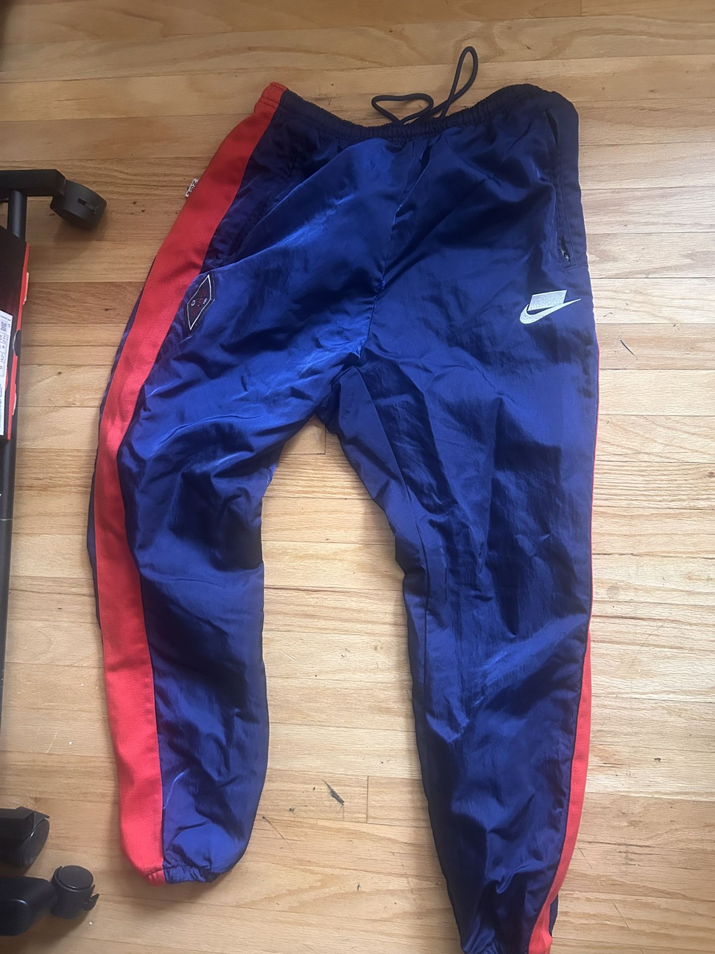 Nike NSW Black Logo Joggers