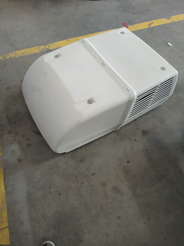 Rv Air Conditioner 
