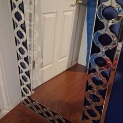 Living Room Tables And Mirror Excellent Condition