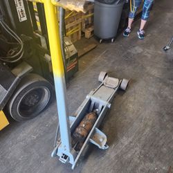 HUGE Wagner or Walker Vintage Air & Hydrolic Floor Jack Works Sorta And Never Seen Another One Like It