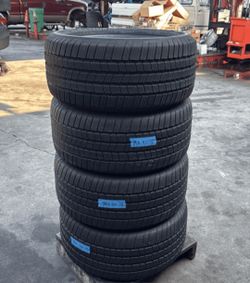 255 50 19 Michelin Defender Set of 4 Used
