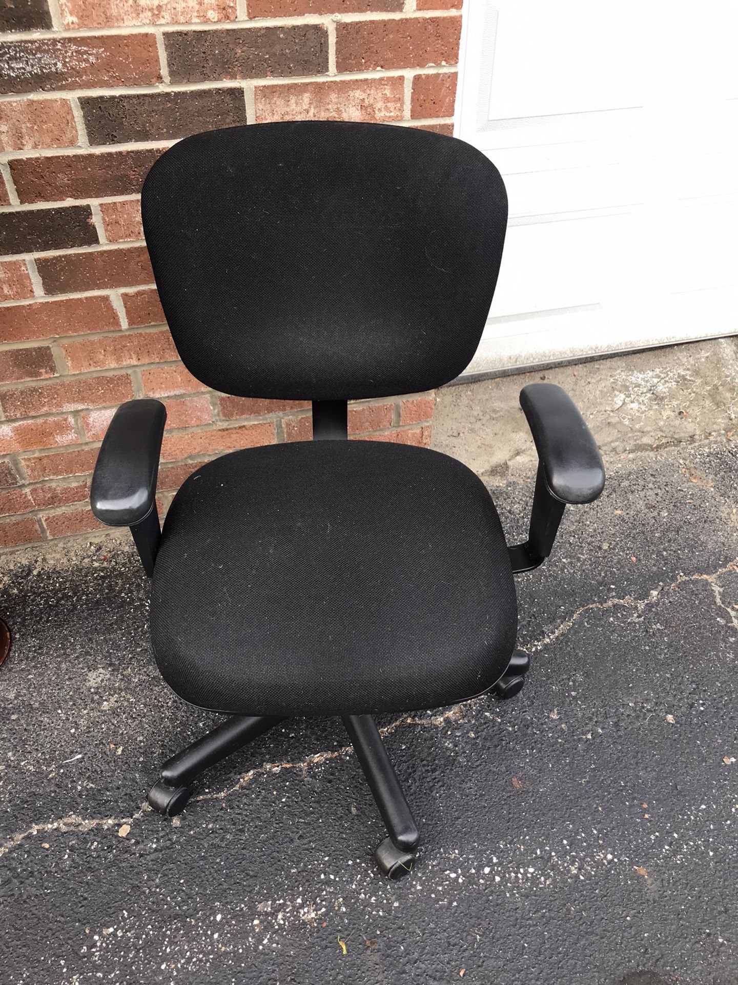 Desk chair