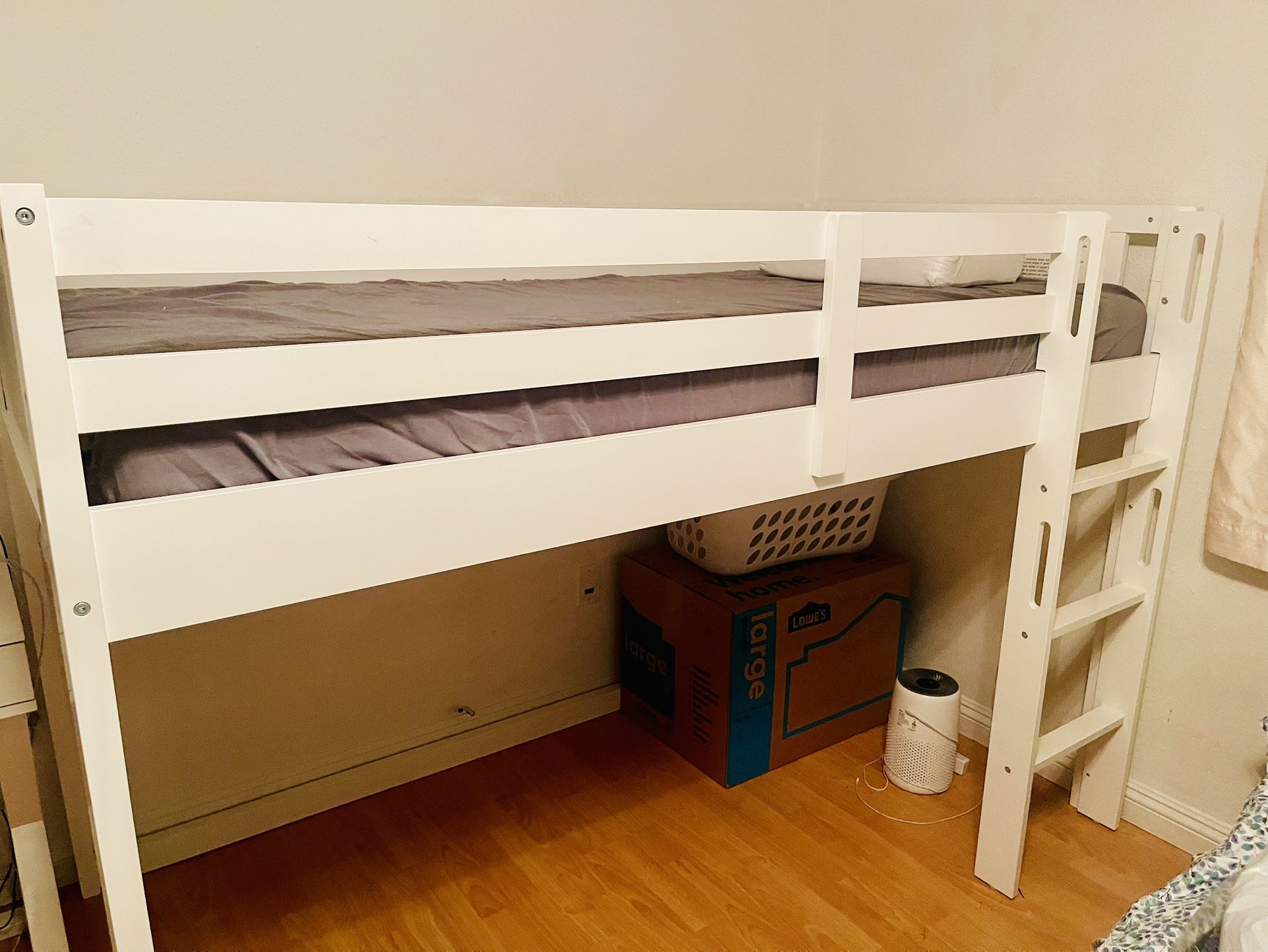 Delta Children Twin Loft Bed with Guardrail and Ladder