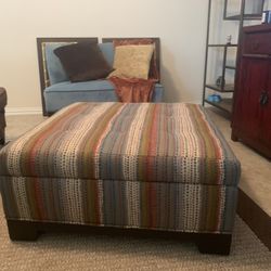Upholstered Ottoman 
