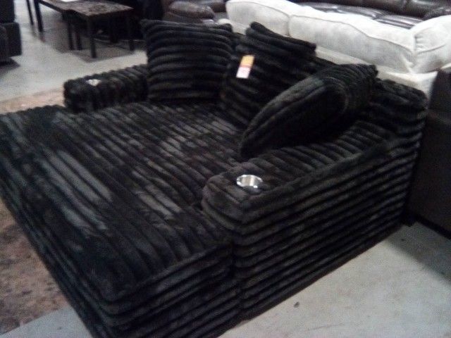 Chaise Lounge Brand New.$49 down same day delivery available 