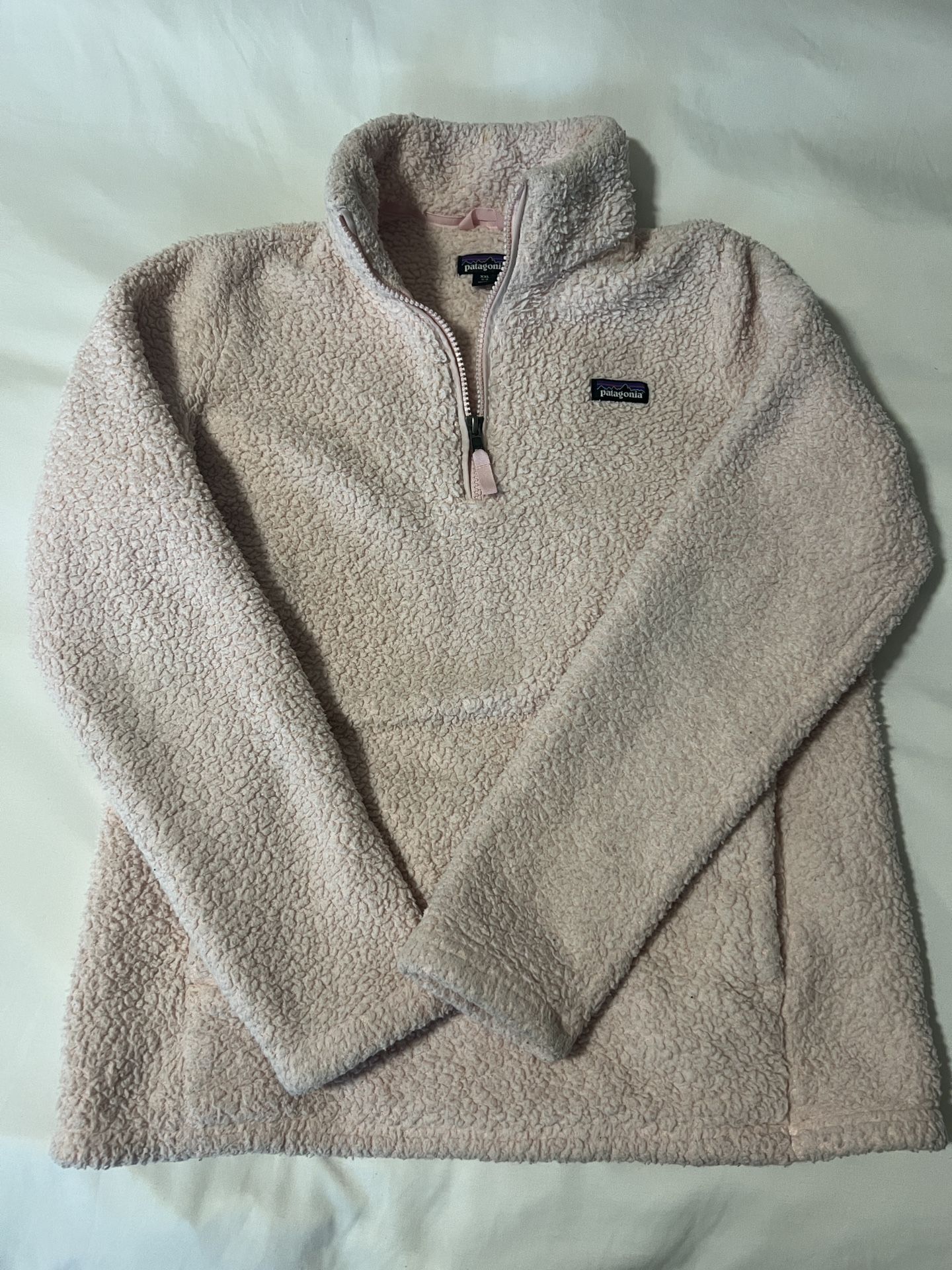 Patagonia Fleece Light Pink Size Xxl (kids) OR Women’s Medium $40