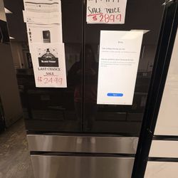 Stainless Steel Bespoke Family Hub Refrigerator 