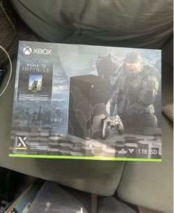 Brand new Xbox Series X 1TB Console – Halo Infinite Limited Edition complete
