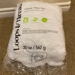 Loops & Threads Classic Fiber Fill 20 OZ (NEW)