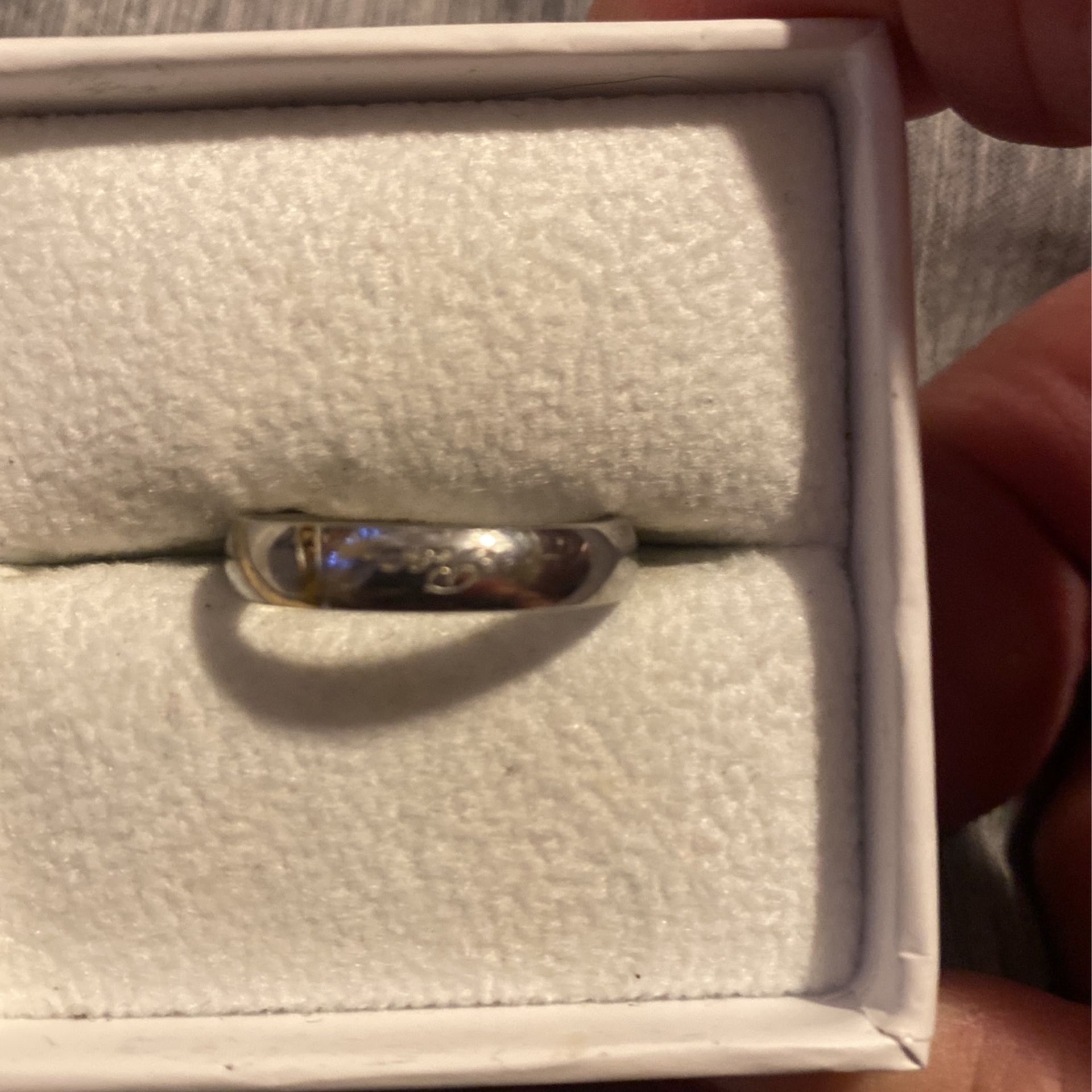 Women’s Silver Wedding Ring