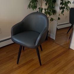 Mid century Modern Style Desk Chair