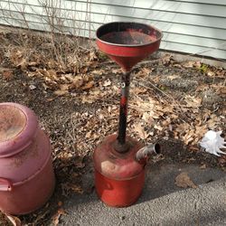 Oil Container