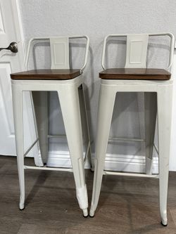 Swivel Stools