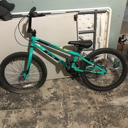 GT BMX Bike 18’