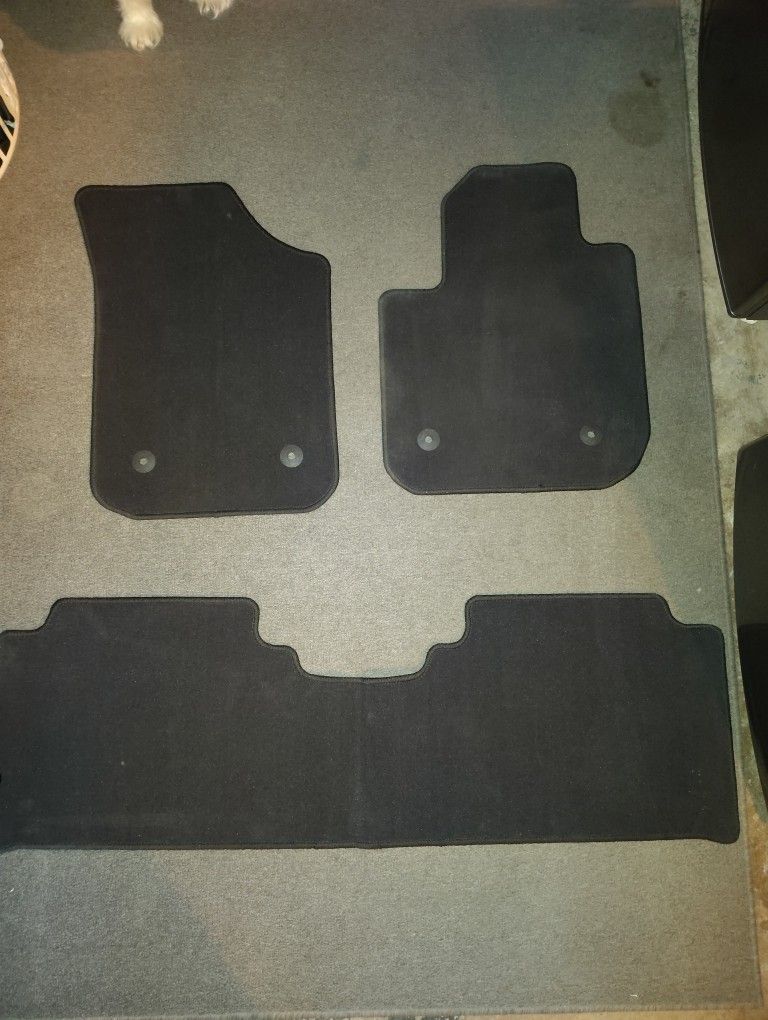 New Buick Envision Carpet Mats