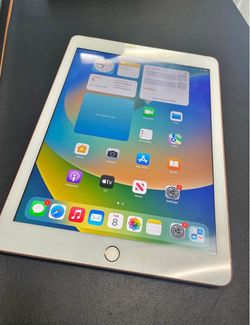 Apple iPad 32GB WiFi + Cellular Unlocked For Any Carrier