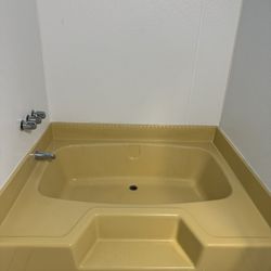 Bath Reglaze 
