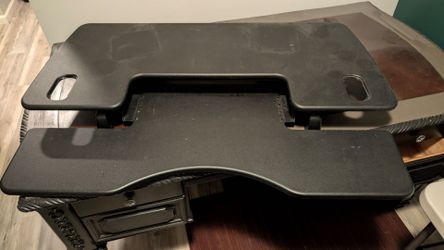 Standing desk