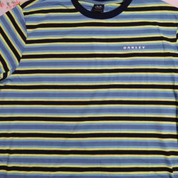 Oakley T shirt