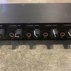 Head Phone Amplifier 