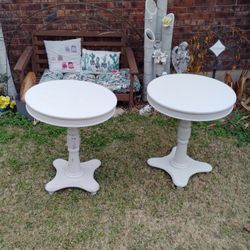 Set Of White Round Tables 